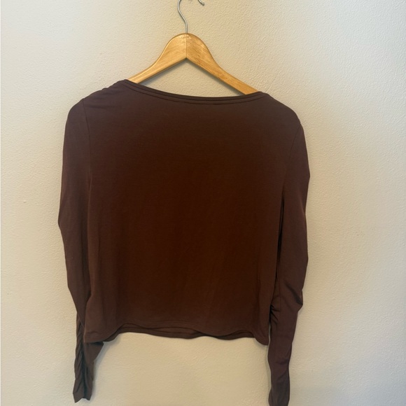 Athleta Women's Long Sleeve Brown Top - Picture 3 of 3
